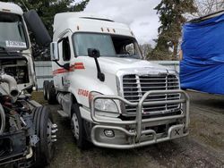 Freightliner Vehiculos salvage en venta: 2018 Freightliner Cascadia 125 Semi Truck