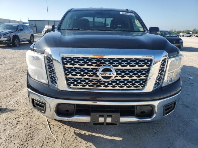 2019 Nissan Titan Platinum Reserve