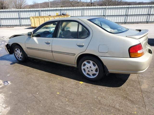 1999 Nissan Altima XE