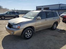 Salvage cars for sale at Mcfarland, WI auction: 2005 Toyota Highlander Limited