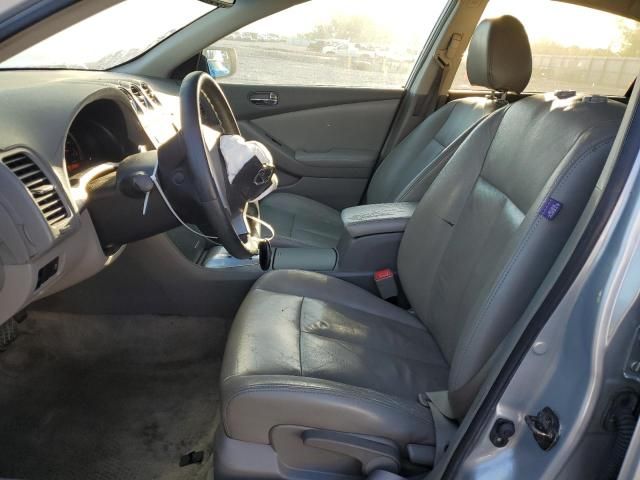 2010 Nissan Altima Base