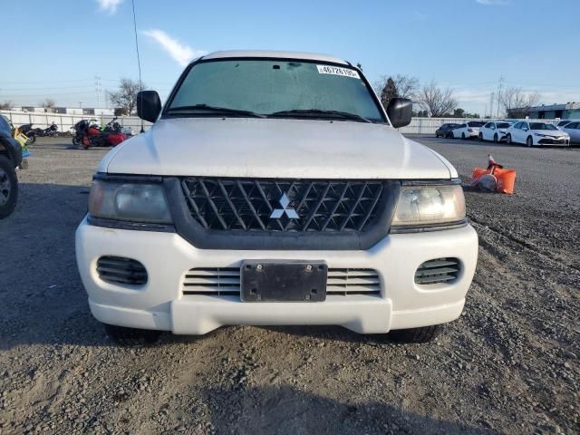 2004 Mitsubishi Montero Sport ES