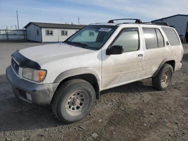 2000 Nissan Pathfinder LE