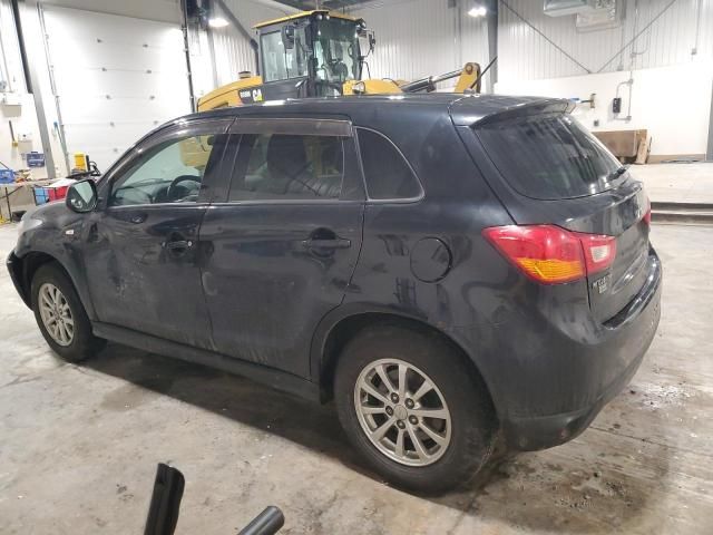 2014 Mitsubishi RVR SE