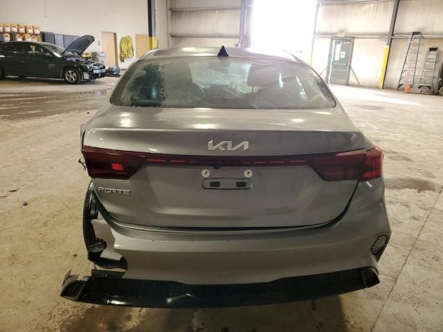 2024 KIA Forte LX