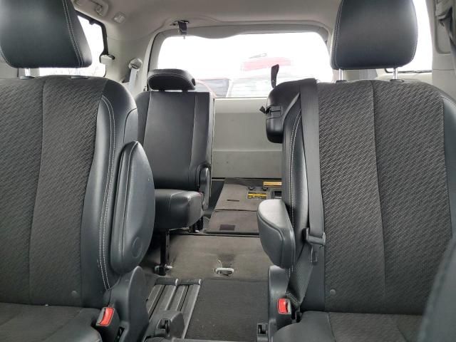 2011 Toyota Sienna Sport