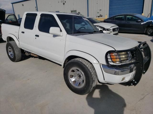 2000 Nissan Frontier Crew Cab XE