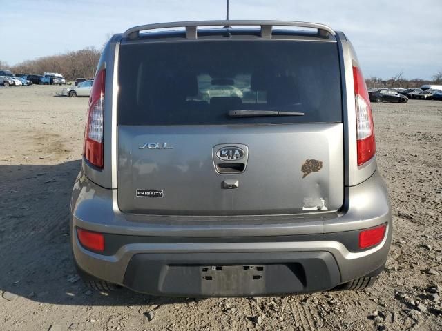 2012 KIA Soul +