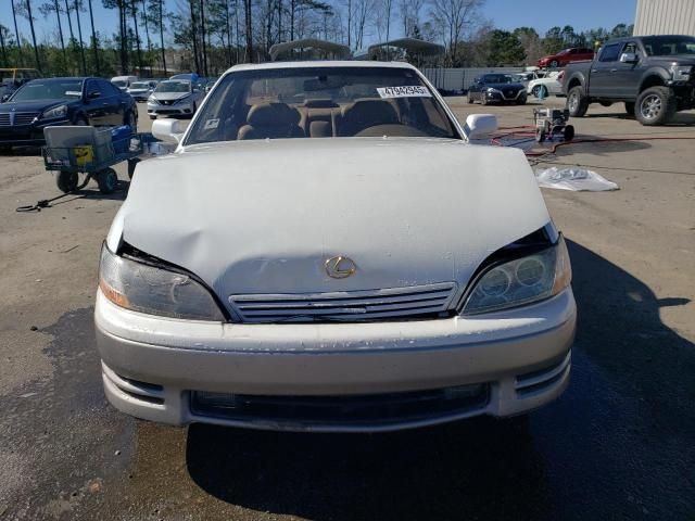 1995 Lexus ES 300