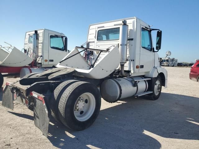 2007 Volvo VN VNL