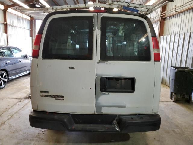 2011 Chevrolet Express G2500