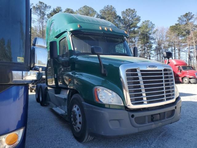 2017 Freightliner Cascadia 125