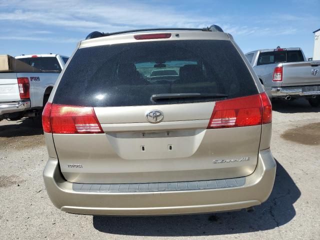 2004 Toyota Sienna XLE