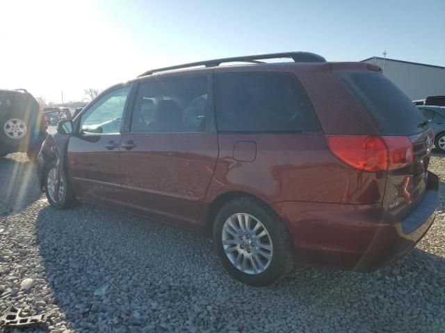 2009 Toyota Sienna XLE