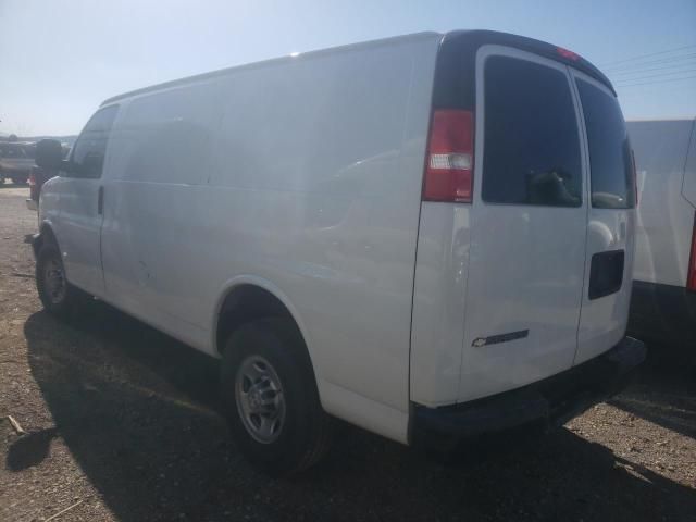 2019 Chevrolet Express G2500