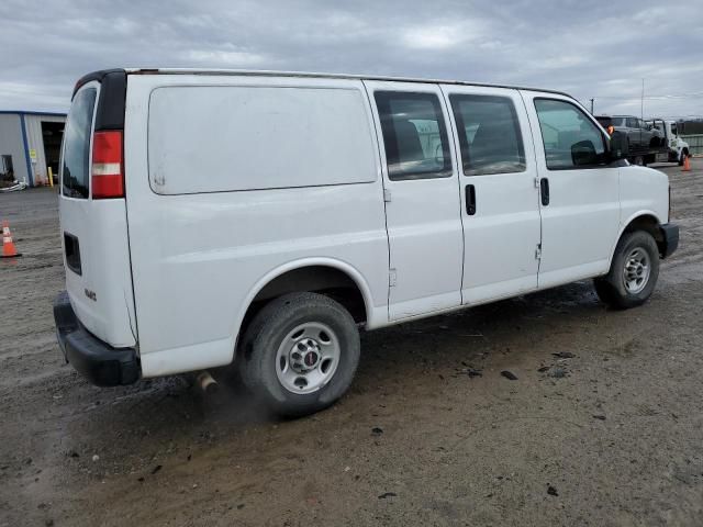 2014 GMC Savana G3500