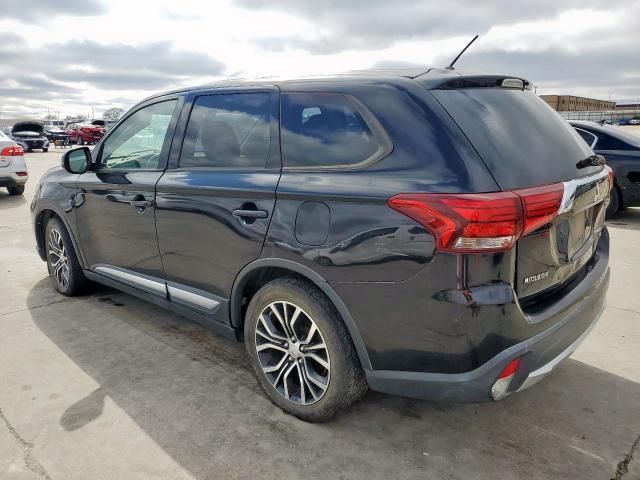 2016 Mitsubishi Outlander SE