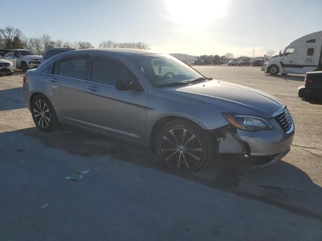 2014 Chrysler 200 Touring