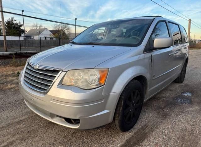 2009 Chrysler Town & Country Touring