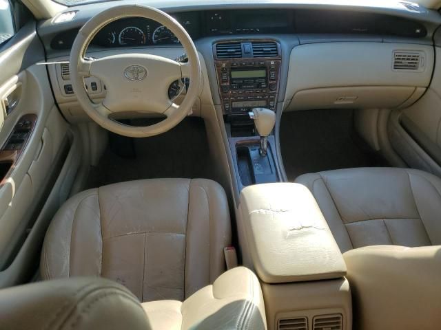 2002 Toyota Avalon XL