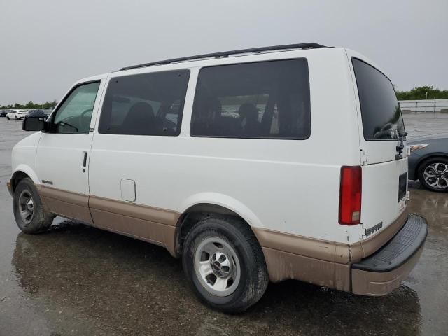 2002 GMC Safari XT