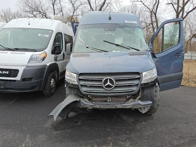 2021 Mercedes-Benz Sprinter 2500