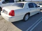 2006 Lincoln Town Car Signature Limited