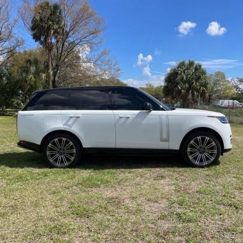 2023 Land Rover Range Rover Autobiography