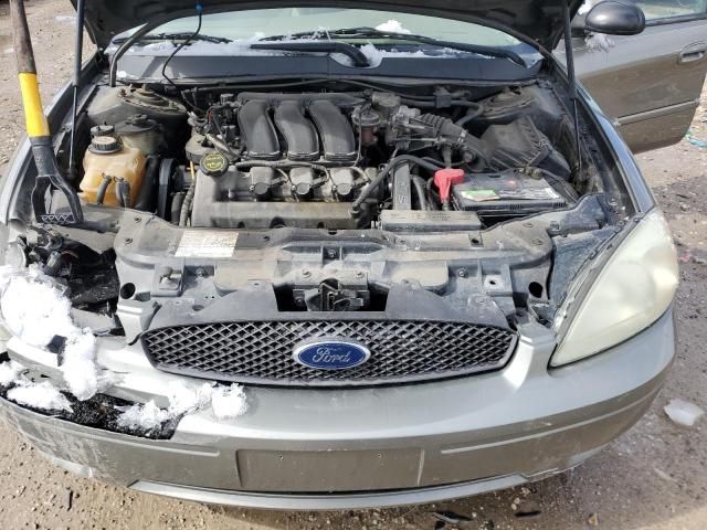 2004 Ford Taurus SES