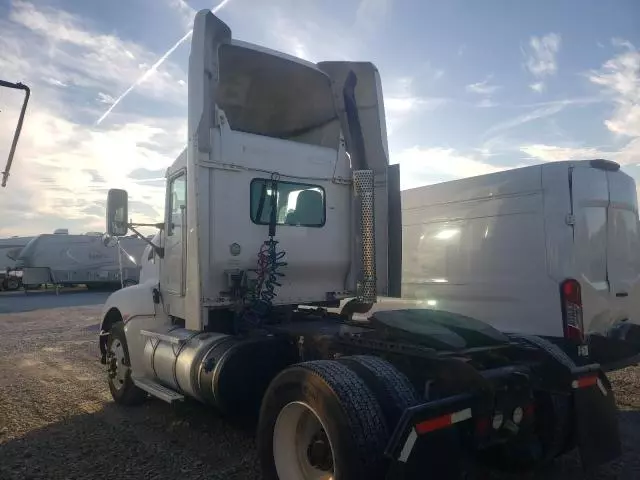 2013 Kenworth T660 Semi Truck