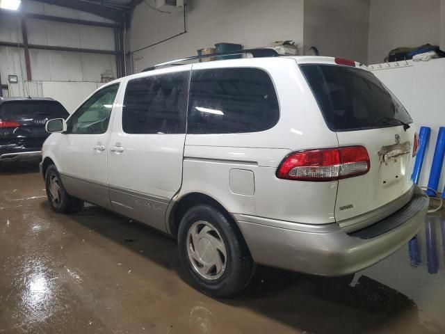 2002 Toyota Sienna LE