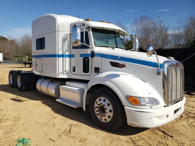 2014 Peterbilt 386 Semi Truck