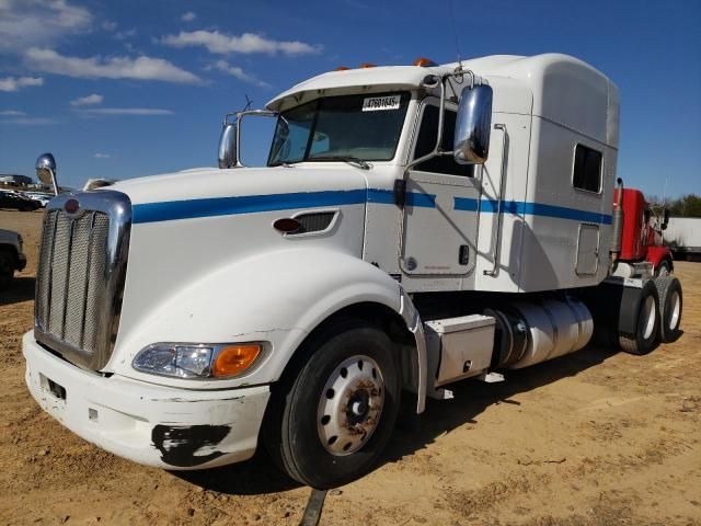 2014 Peterbilt 386 Semi Truck