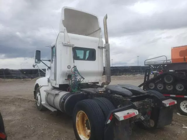 2012 Kenworth T660 Semi Truck