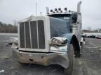 2016 Peterbilt 389 Semi Truck