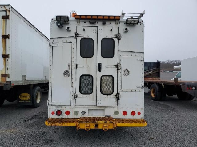 2016 Freightliner MT45 Service Truck