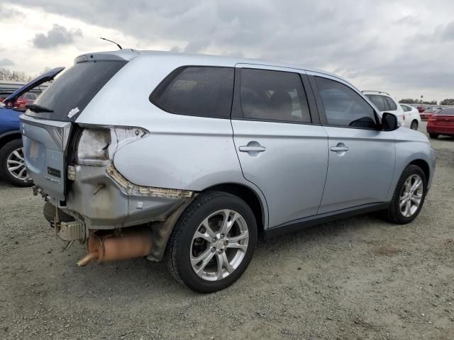 2014 Mitsubishi Outlander SE