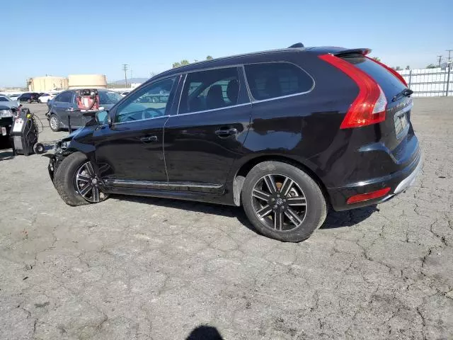 2017 Volvo XC60 T5 Dynamic