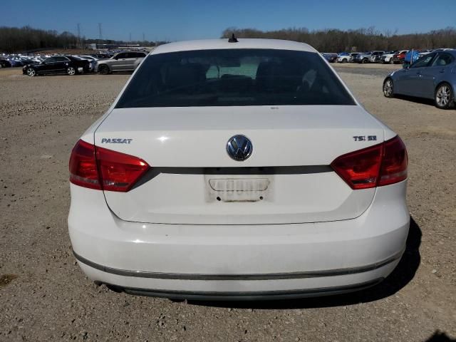 2015 Volkswagen Passat SE