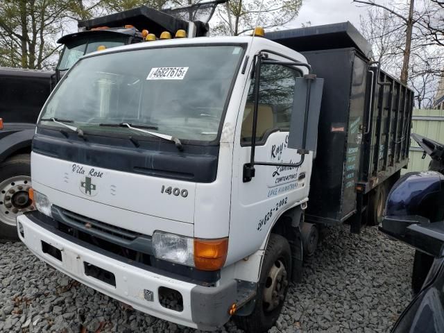 2001 Nissan Diesel UD1400