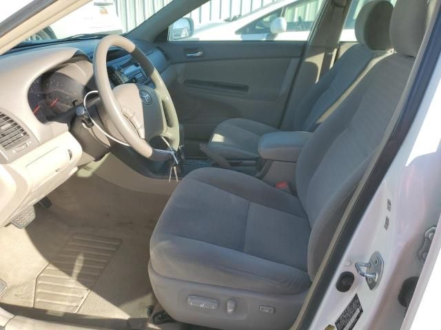 2005 Toyota Camry LE