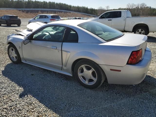 2004 Ford Mustang