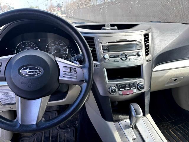 2010 Subaru Outback 2.5I