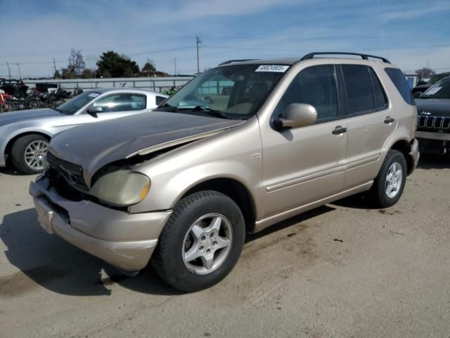 2001 Mercedes-Benz ML 320