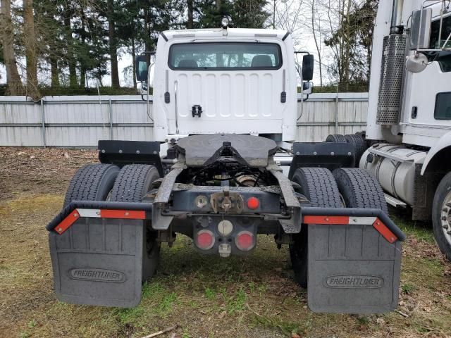 2006 Freightliner M2 106 Medium Duty