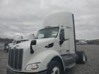 2015 Peterbilt 579