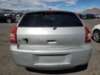 2005 Dodge Magnum SE