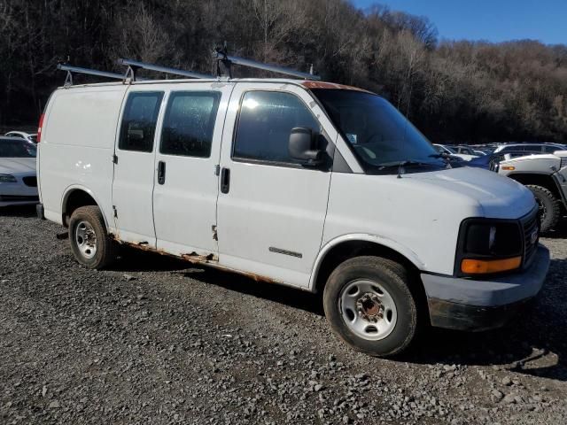 2004 GMC Savana G2500