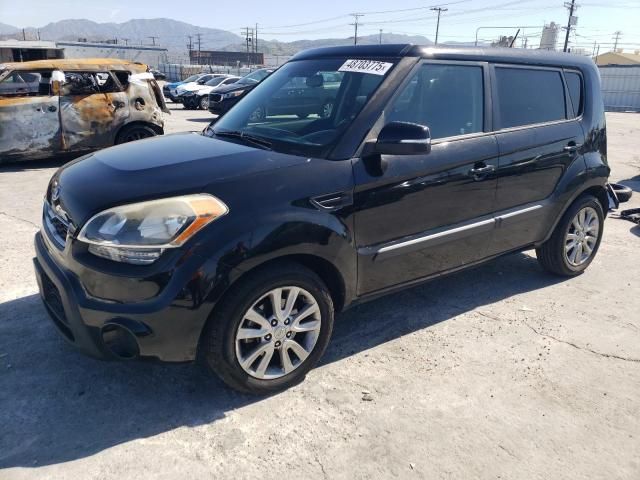 2013 KIA Soul +