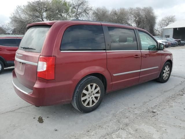 2012 Chrysler Town & Country Touring